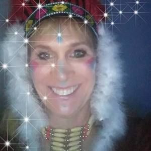 Meet your Posher, Dana